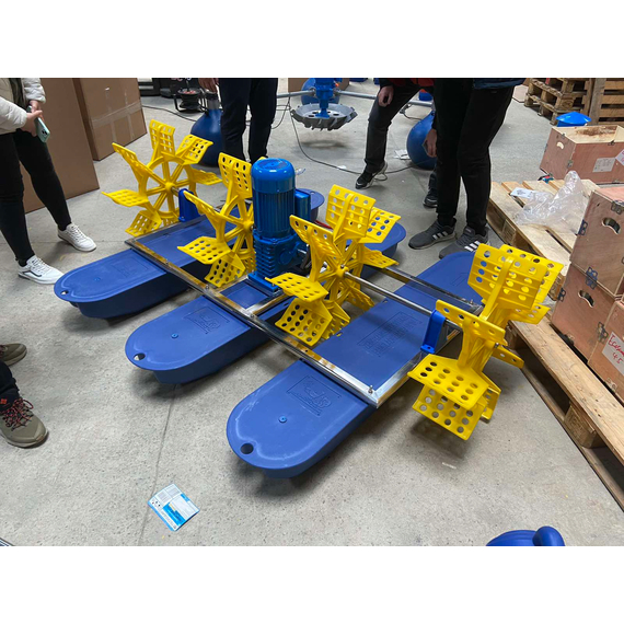 fotoКолесный 4-х лопастный аэратор для водоема HT-Y-1.5 220V 1.5kW KUBBER, изображение 9фото