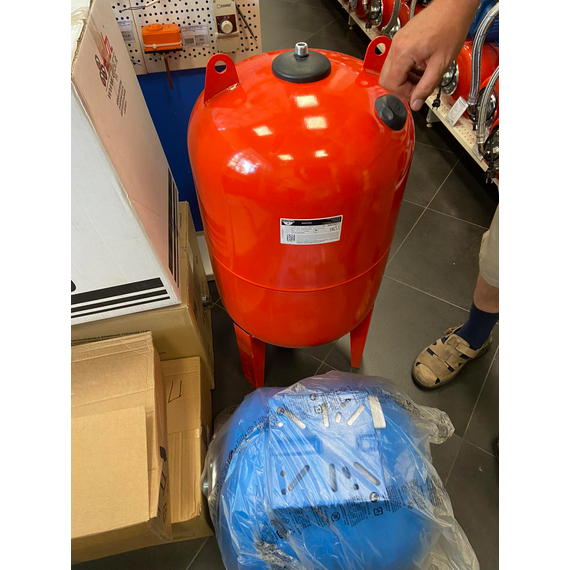 fotoРасширительный бак Ultra-Pro 100L 1" G (Red) вертикальный Zilmet, изображение 6фото