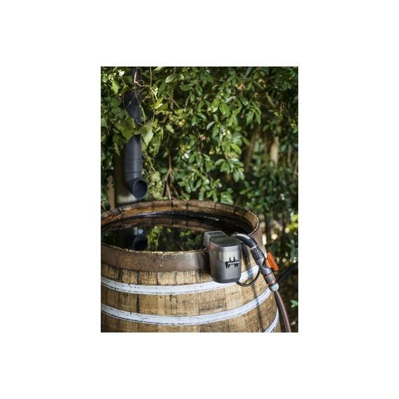 fotoАккумуляторный насос для резервуаров с дождевой водой GARDENA 2000/2 Li-18 01749-20.000.00, изображение 5фото