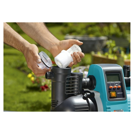 fotoНапорный автоматический насос Gardena 5000/5E LCD Comfort 01759-20.000.00, изображение 2фото